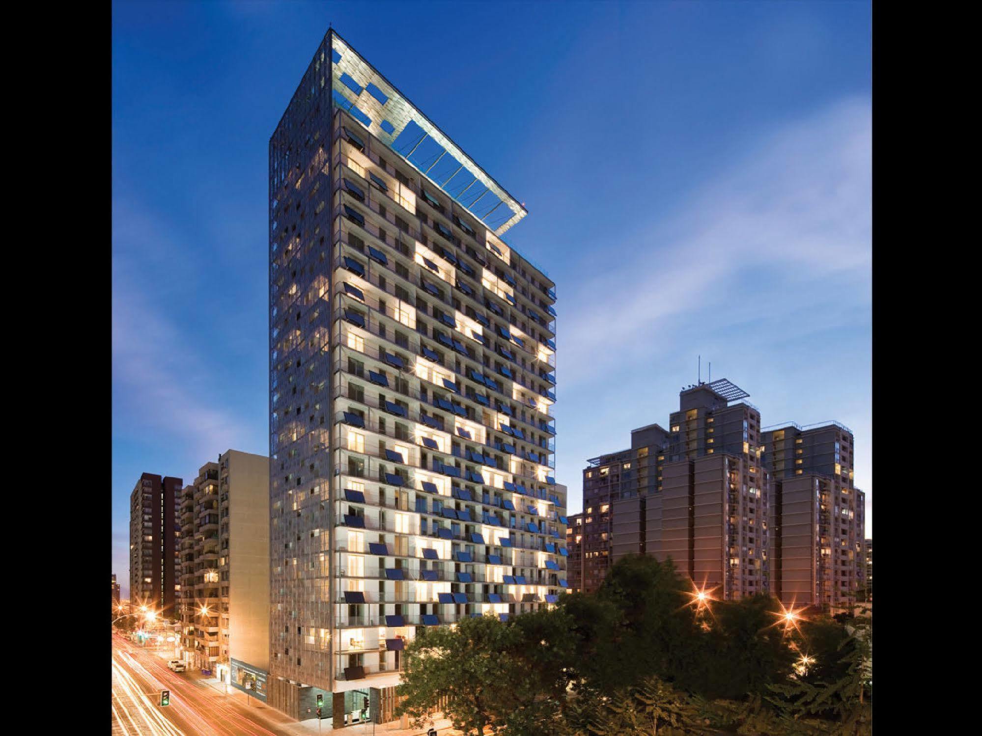 Departamentos Amoblados Santiago Hotel ภายนอก รูปภาพ