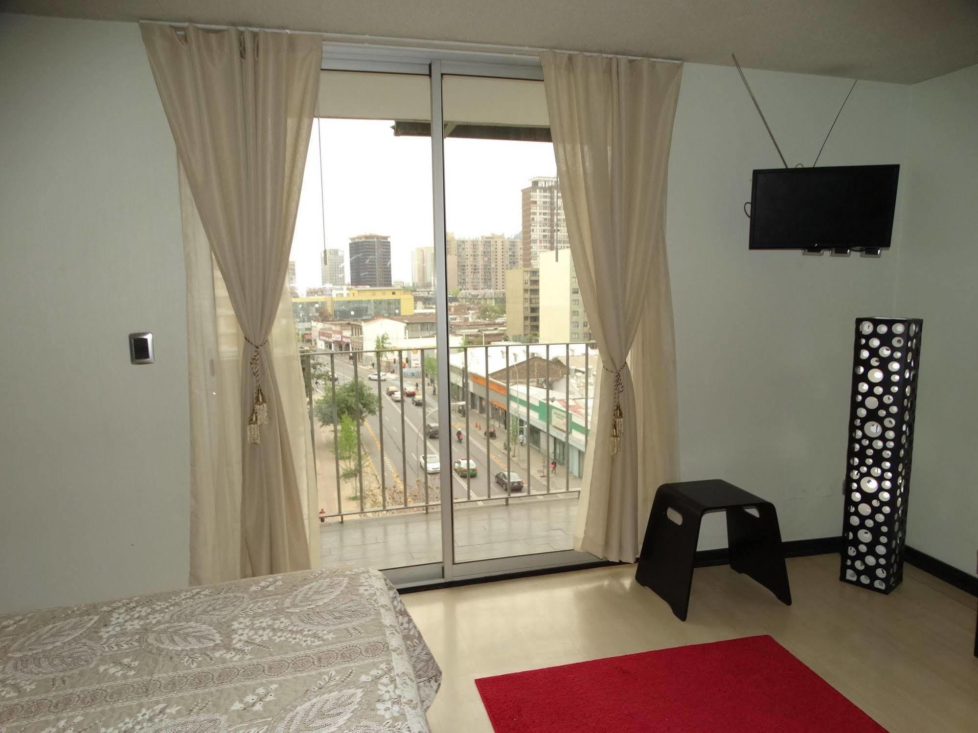 Departamentos Amoblados Santiago Hotel ภายนอก รูปภาพ