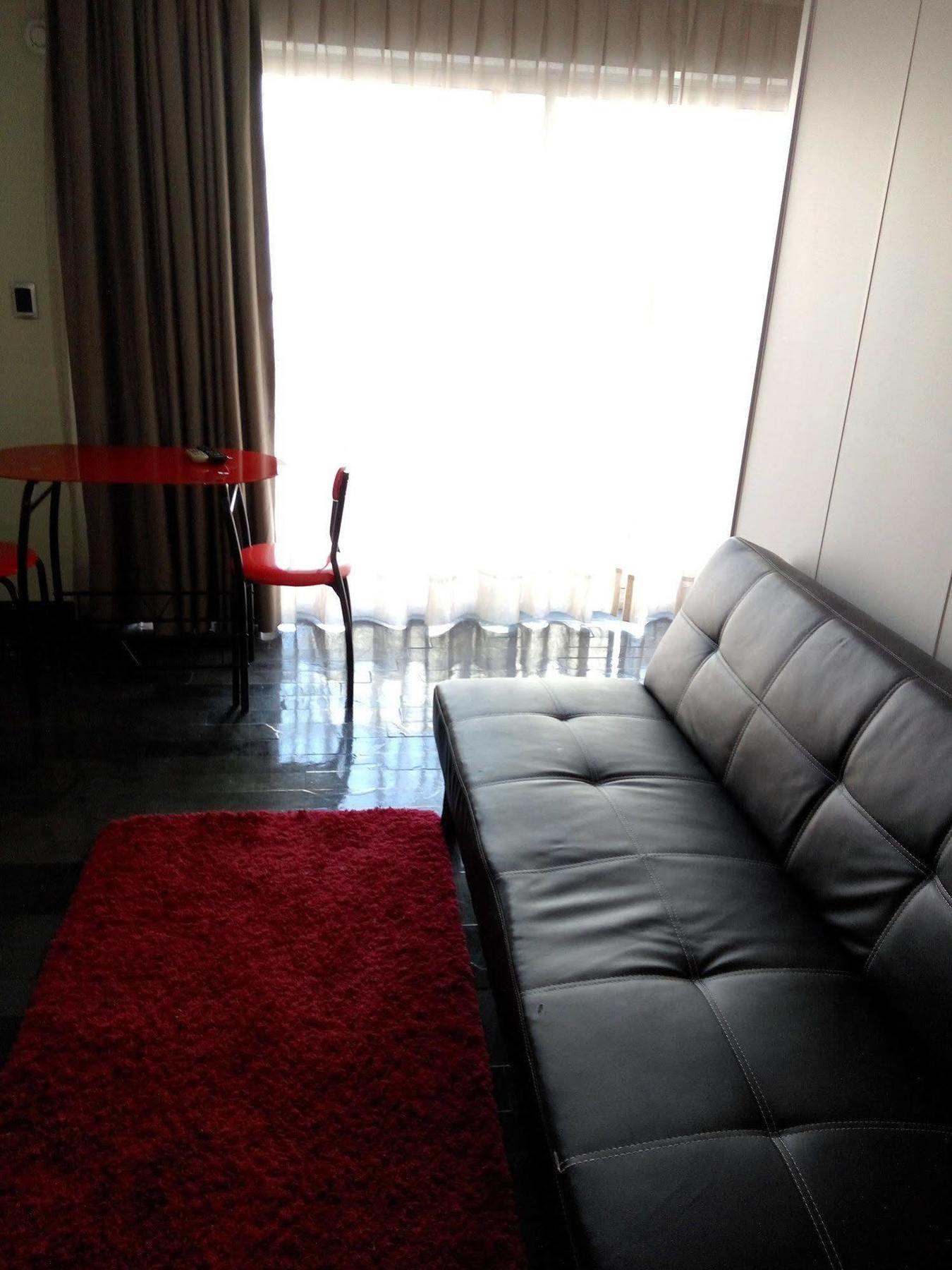 Departamentos Amoblados Santiago Hotel ภายนอก รูปภาพ