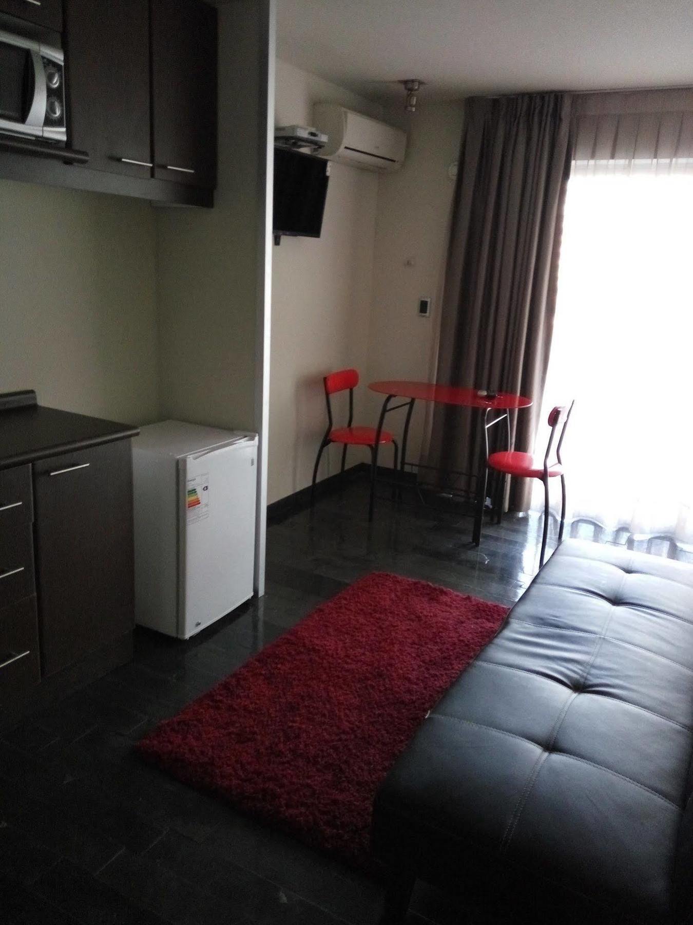 Departamentos Amoblados Santiago Hotel ภายนอก รูปภาพ